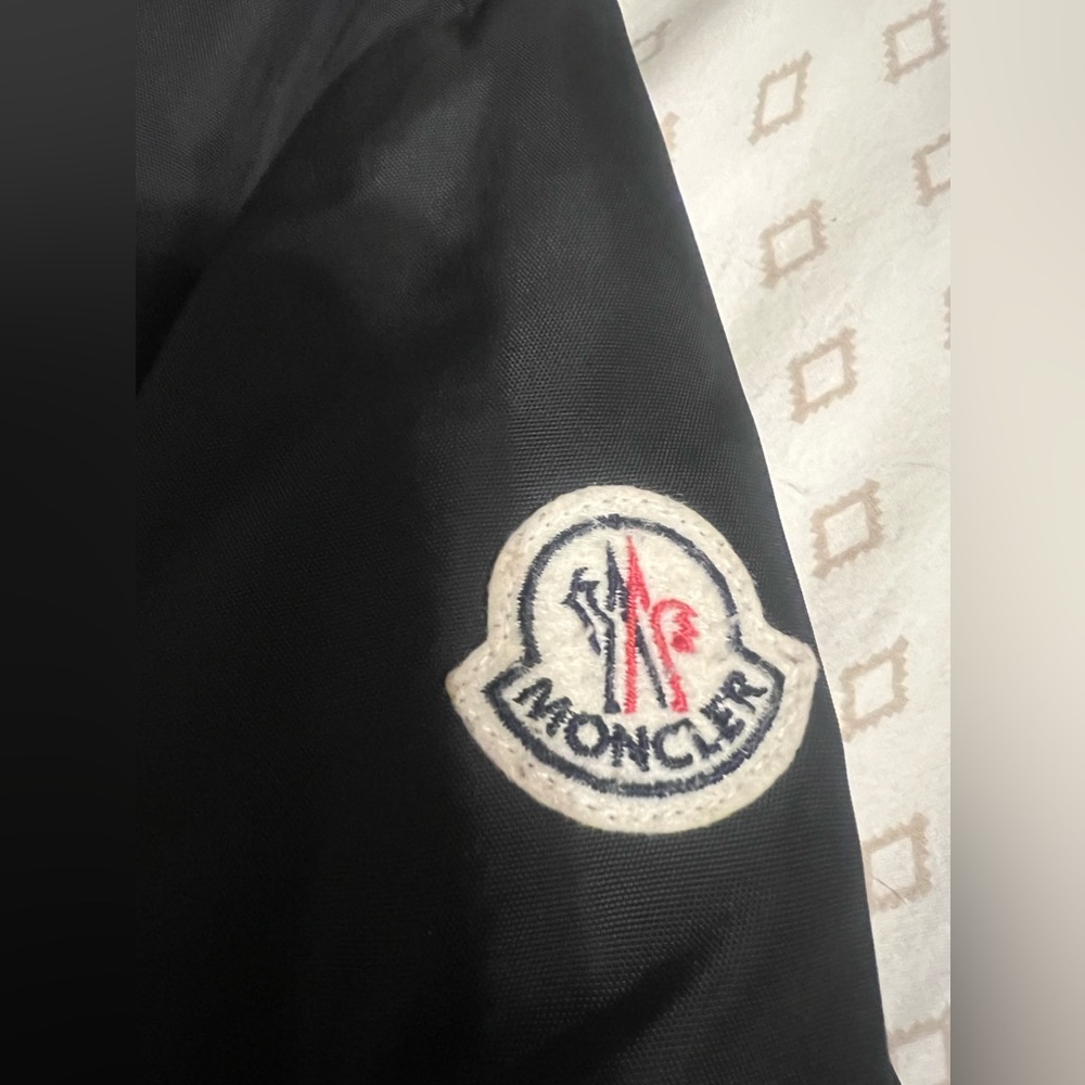 Moncler Utility Parka NO FUR NO BELT - Picture 4 of 14